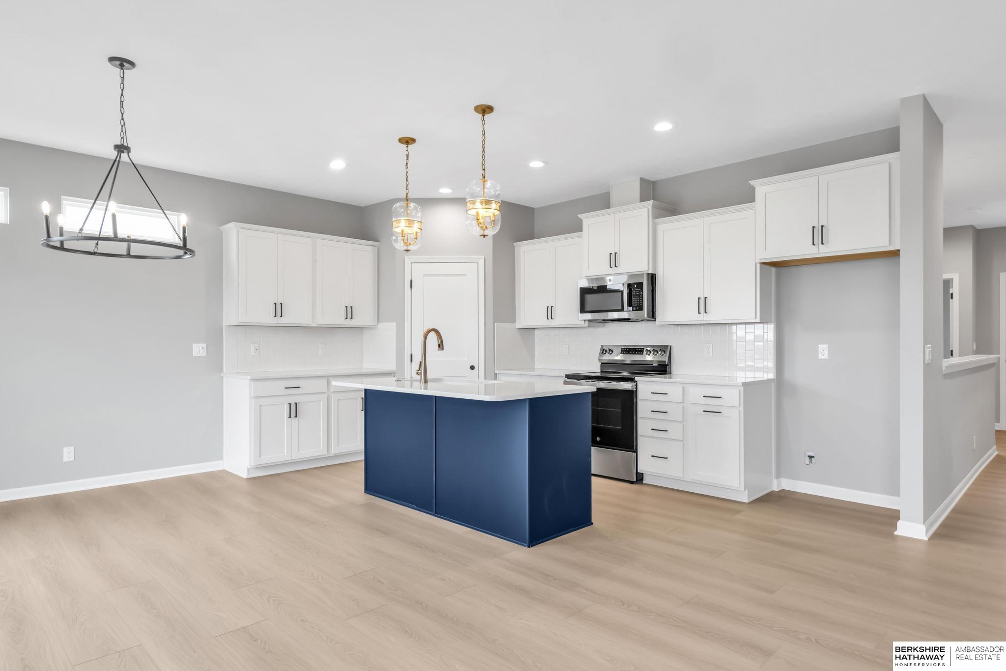 11011 S 104th Avenue