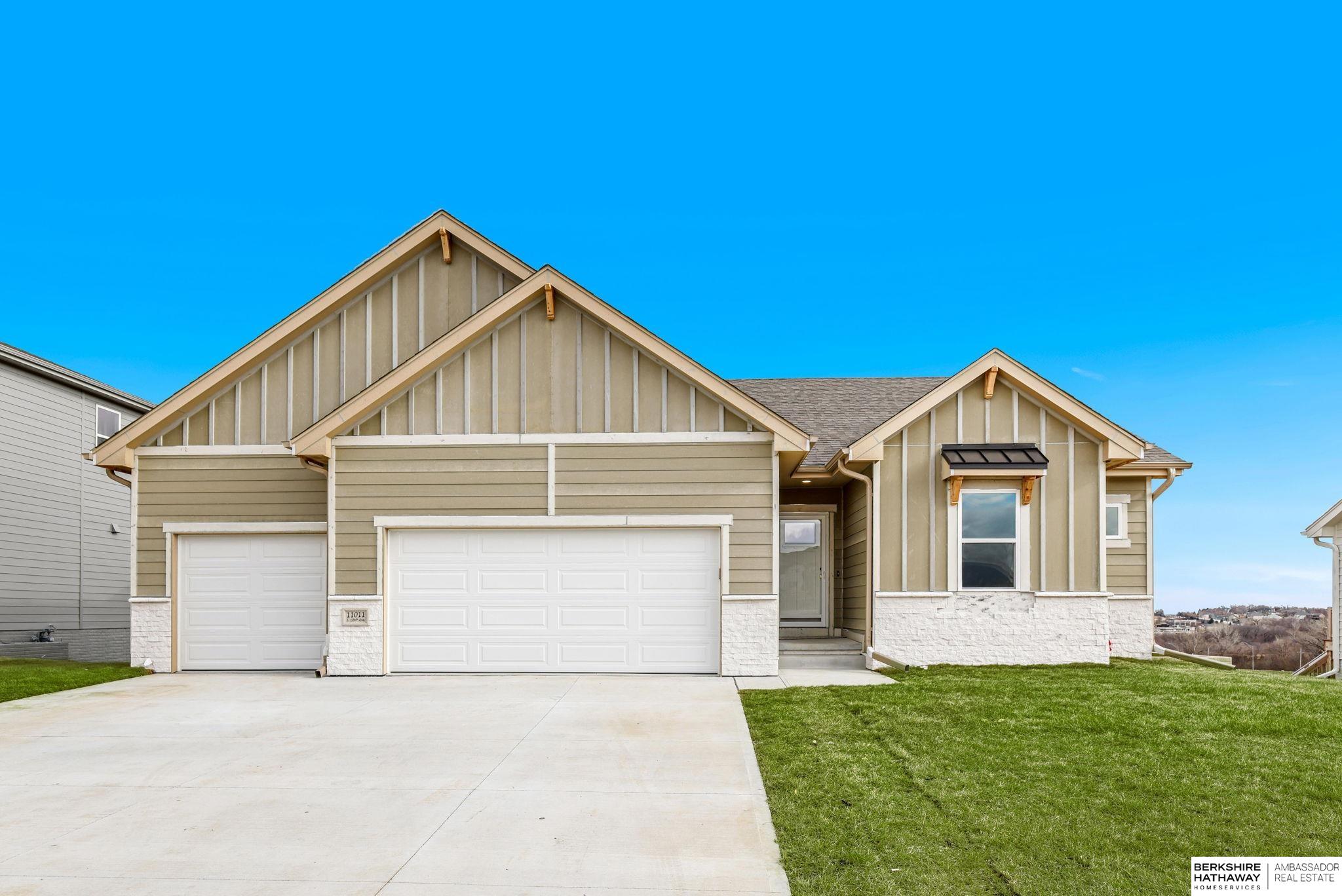 11011 S 104th Avenue