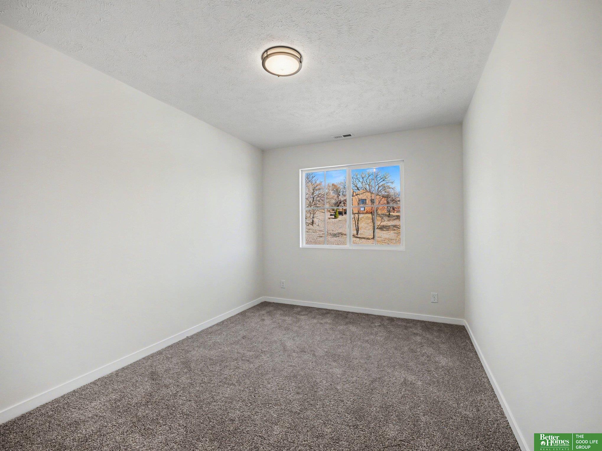7162 N 79th Court