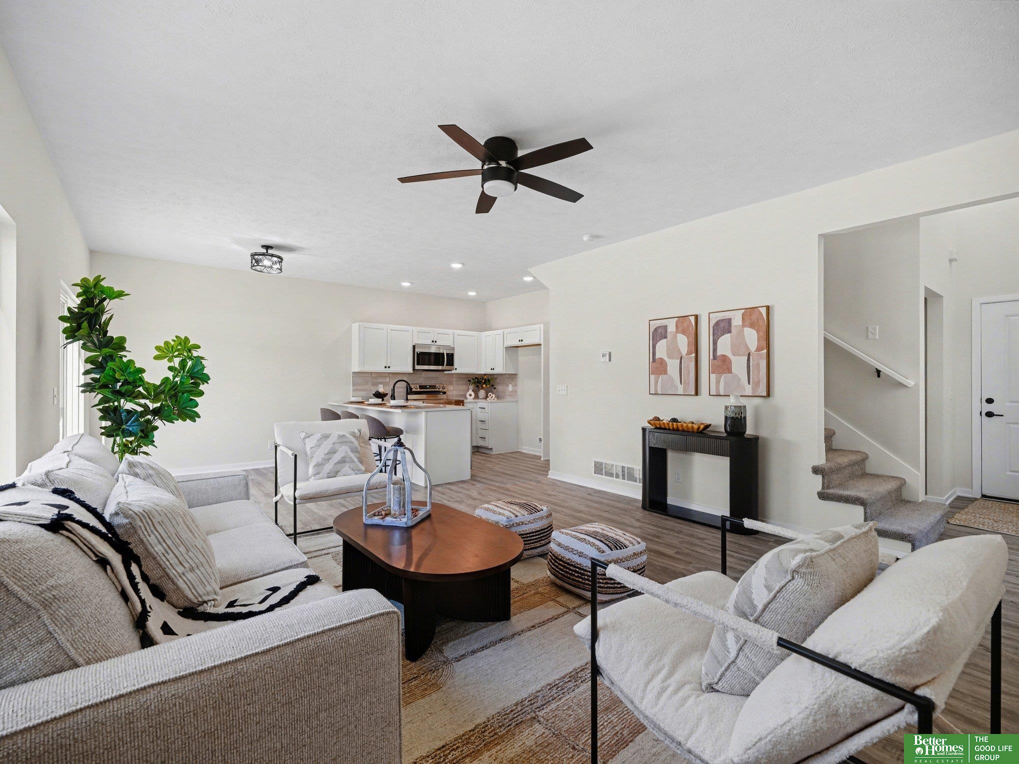 7162 N 79th Court