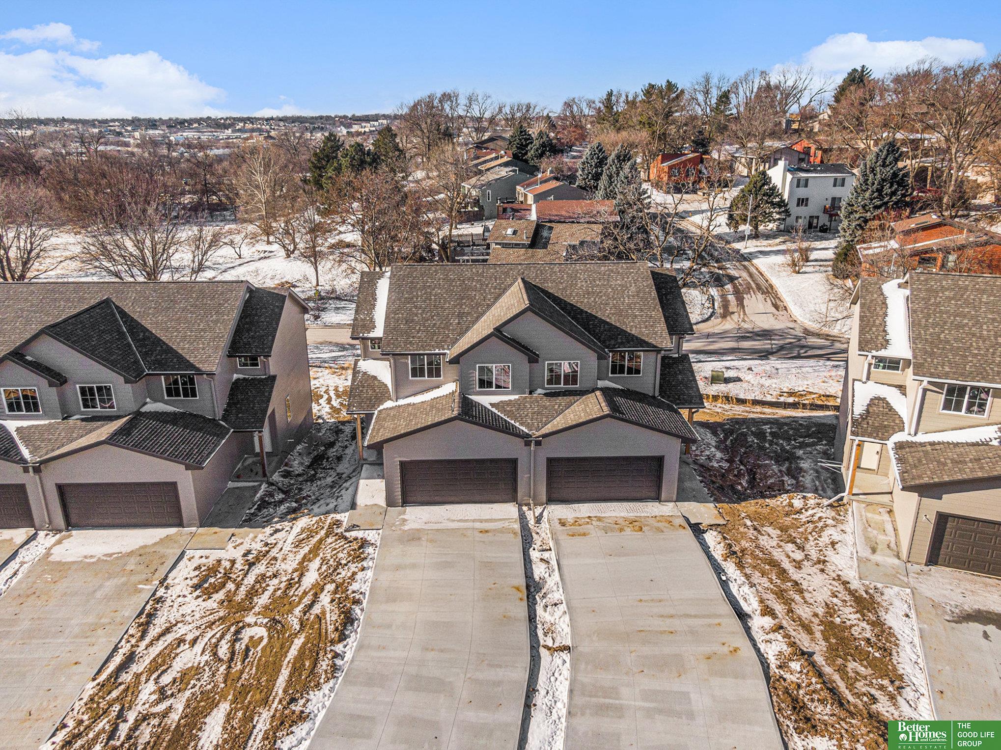 7162 N 79th Court