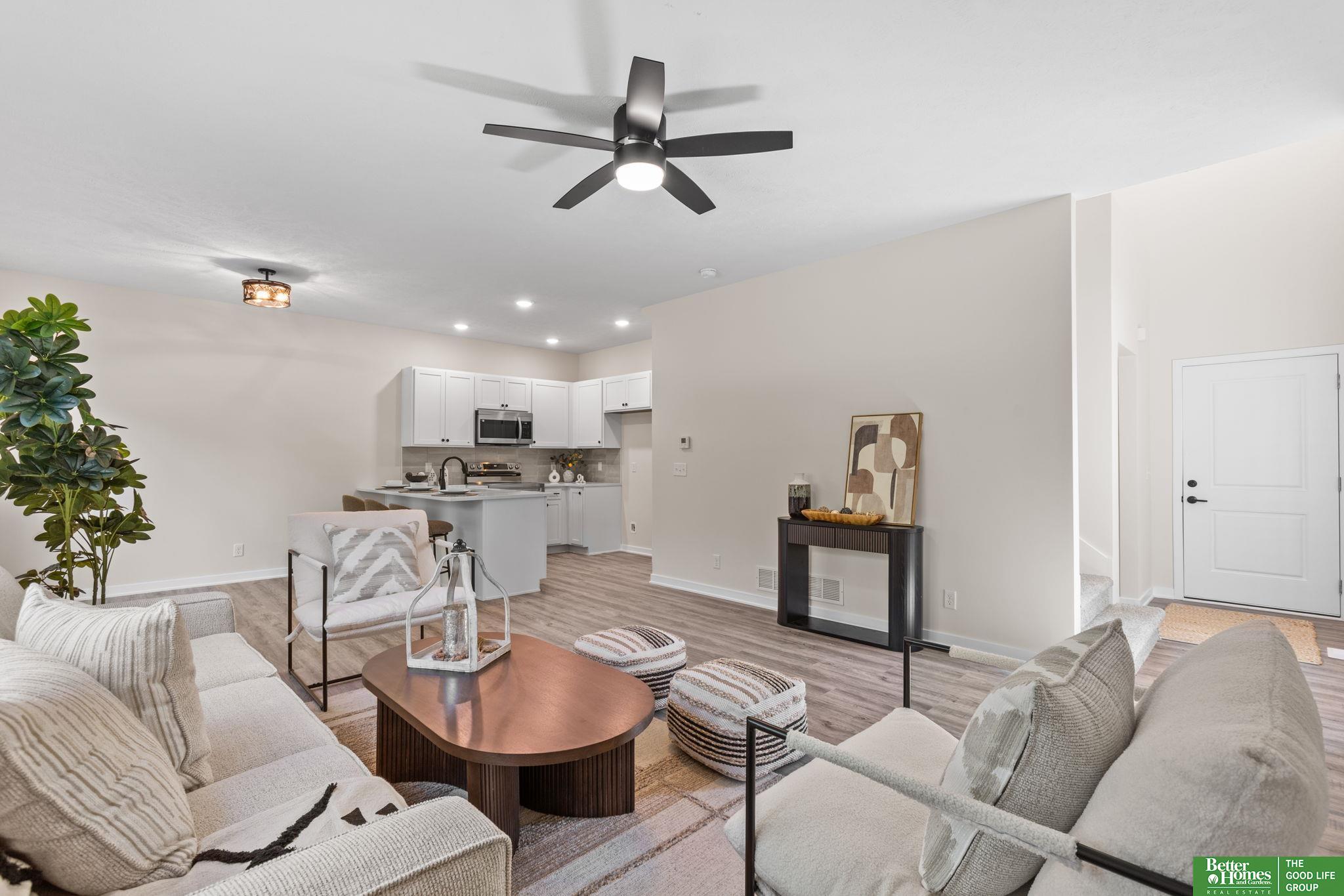 7162 N 79th Court