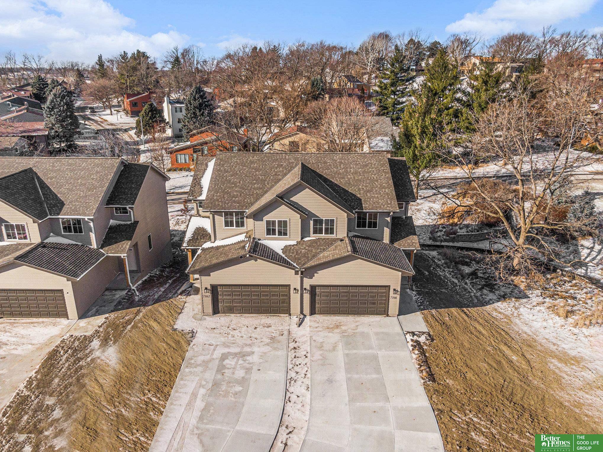 7162 N 79th Court