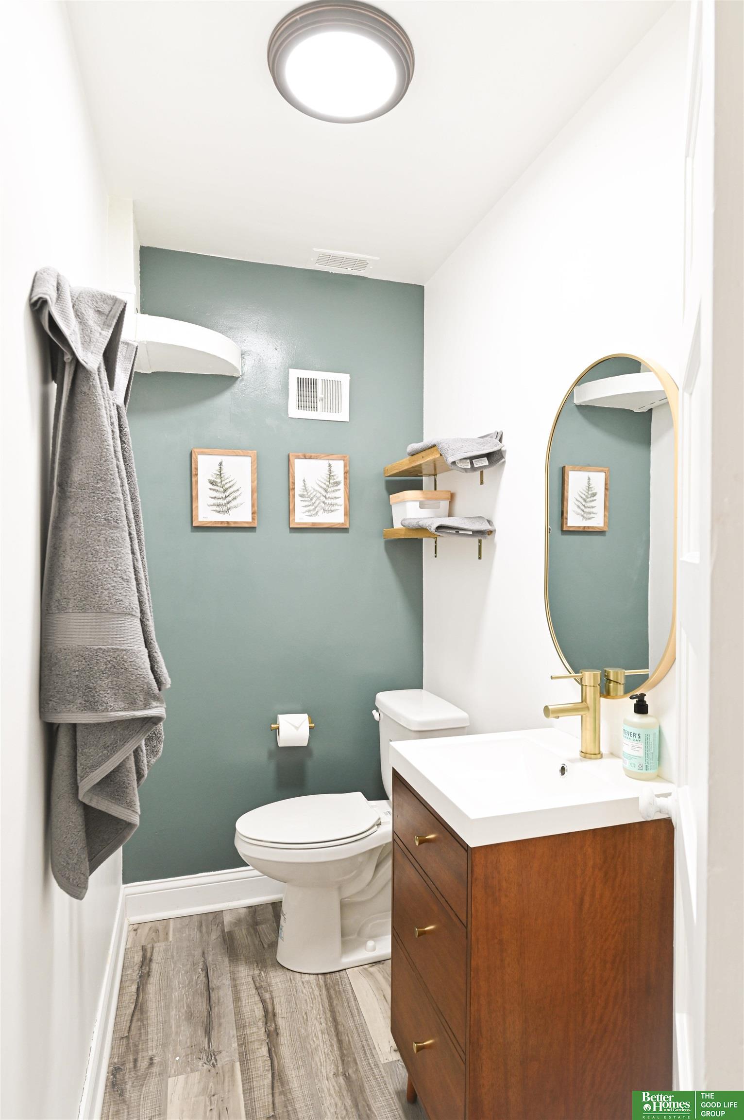 5519 NW Radial Highway