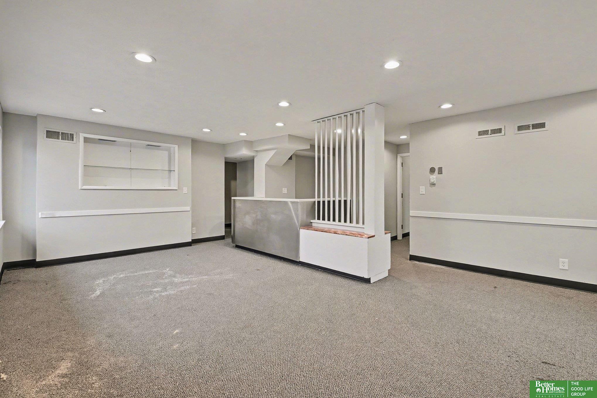 5519 NW Radial Highway