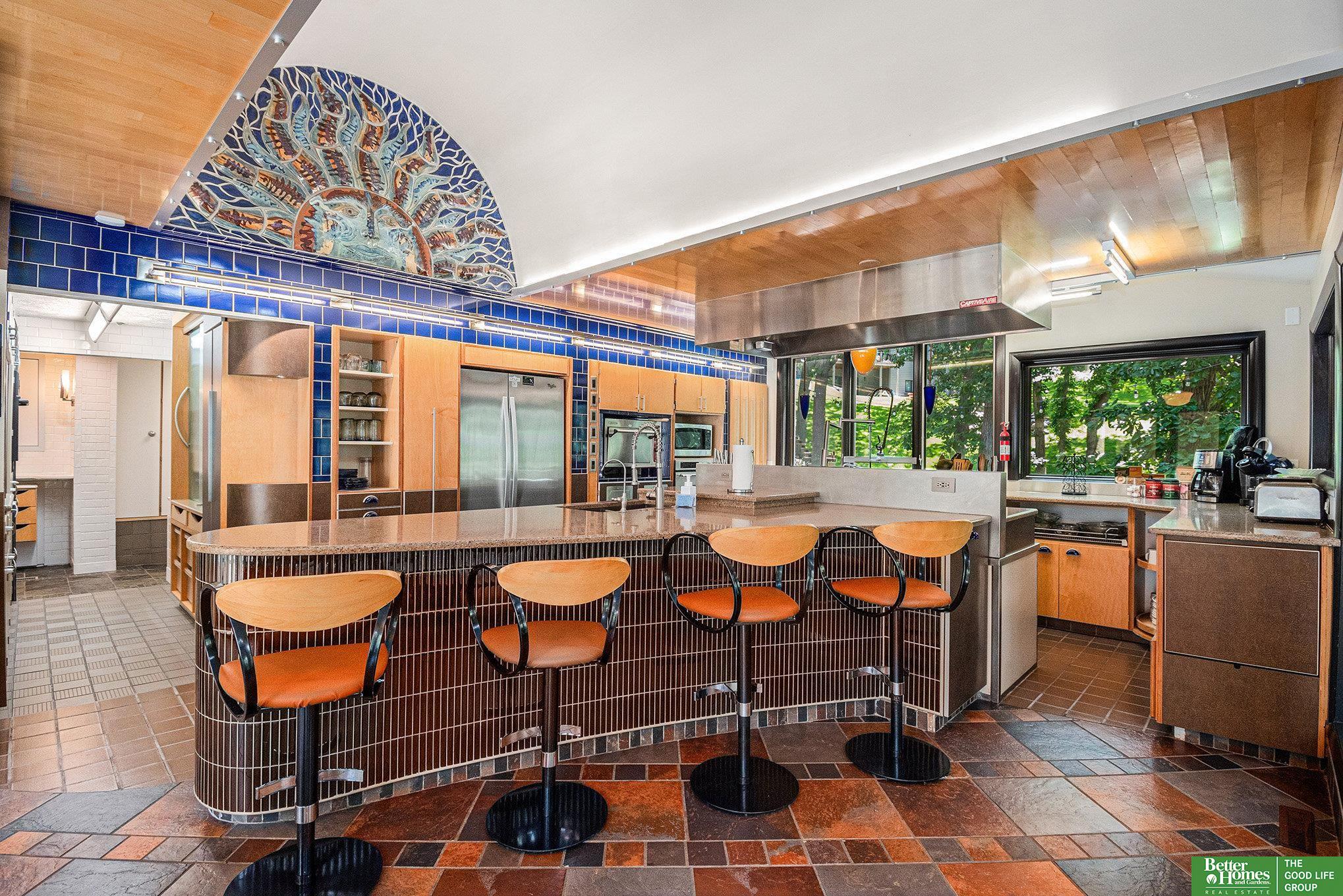 21811 Hillandale Drive