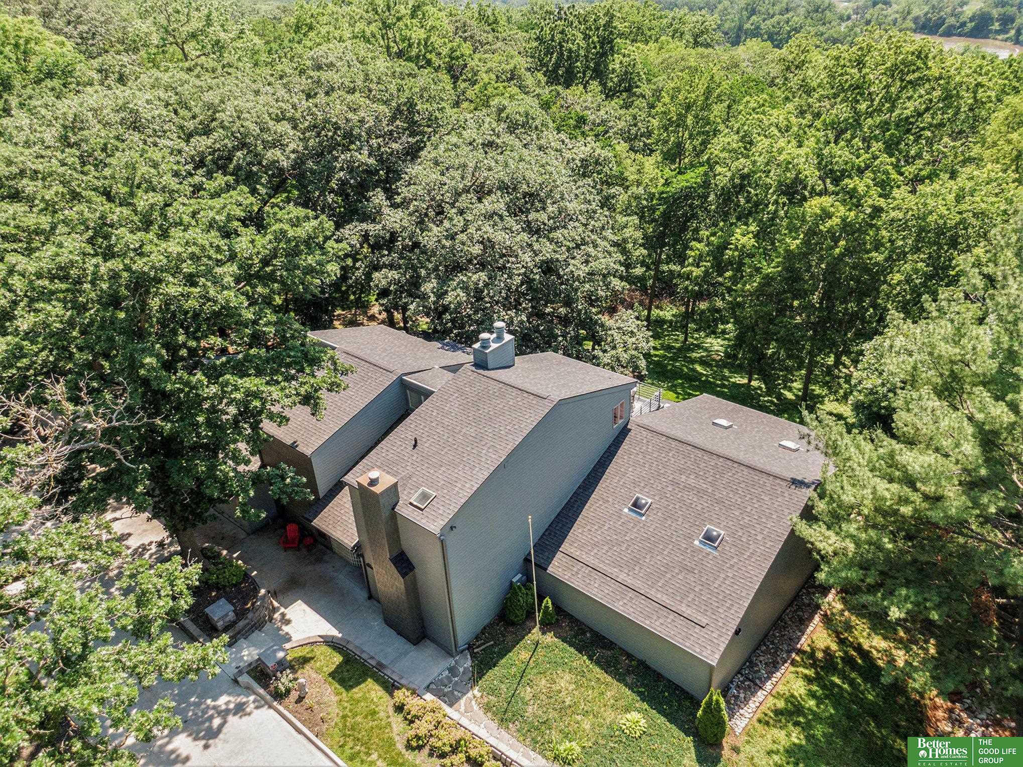 21811 Hillandale Drive