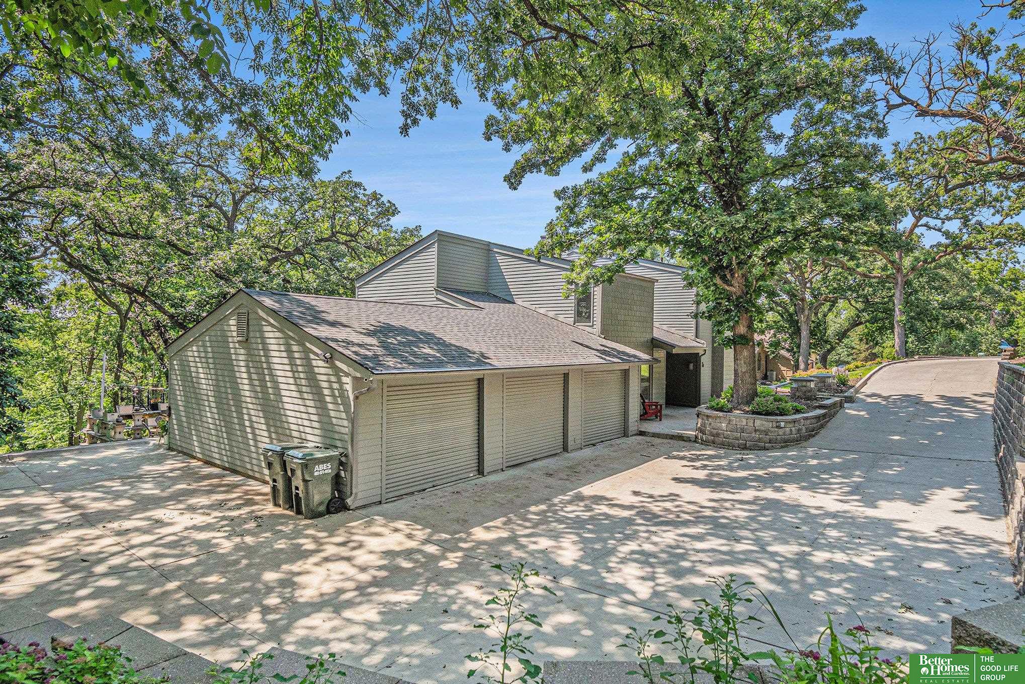 21811 Hillandale Drive