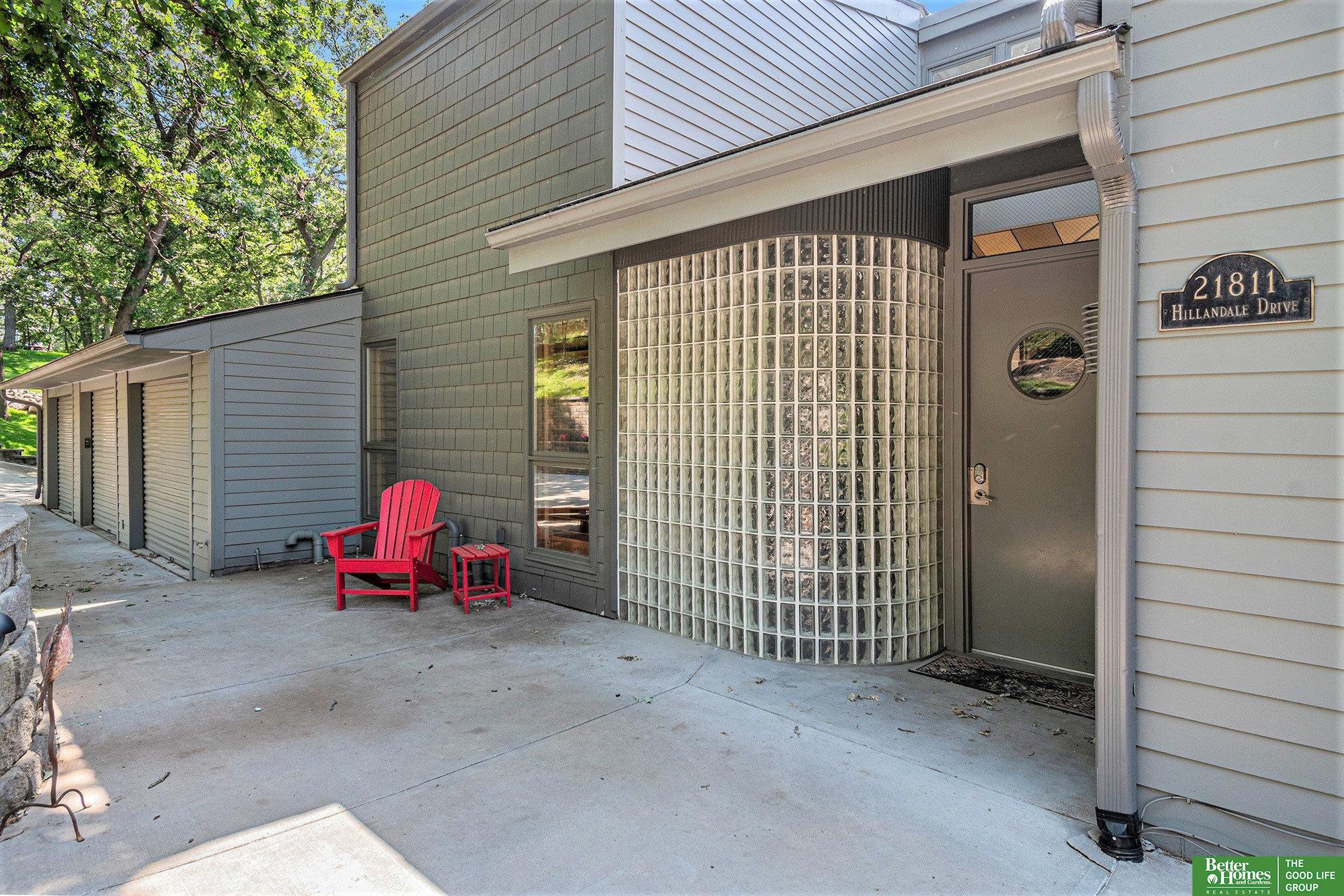 21811 Hillandale Drive