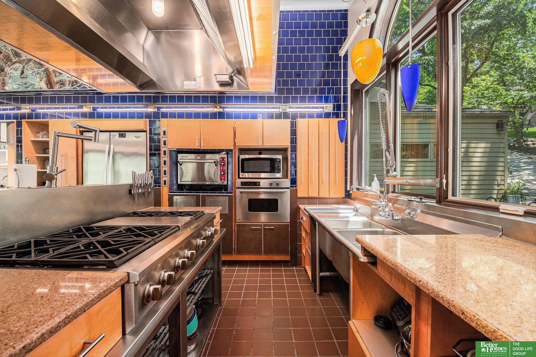 21811 Hillandale Drive