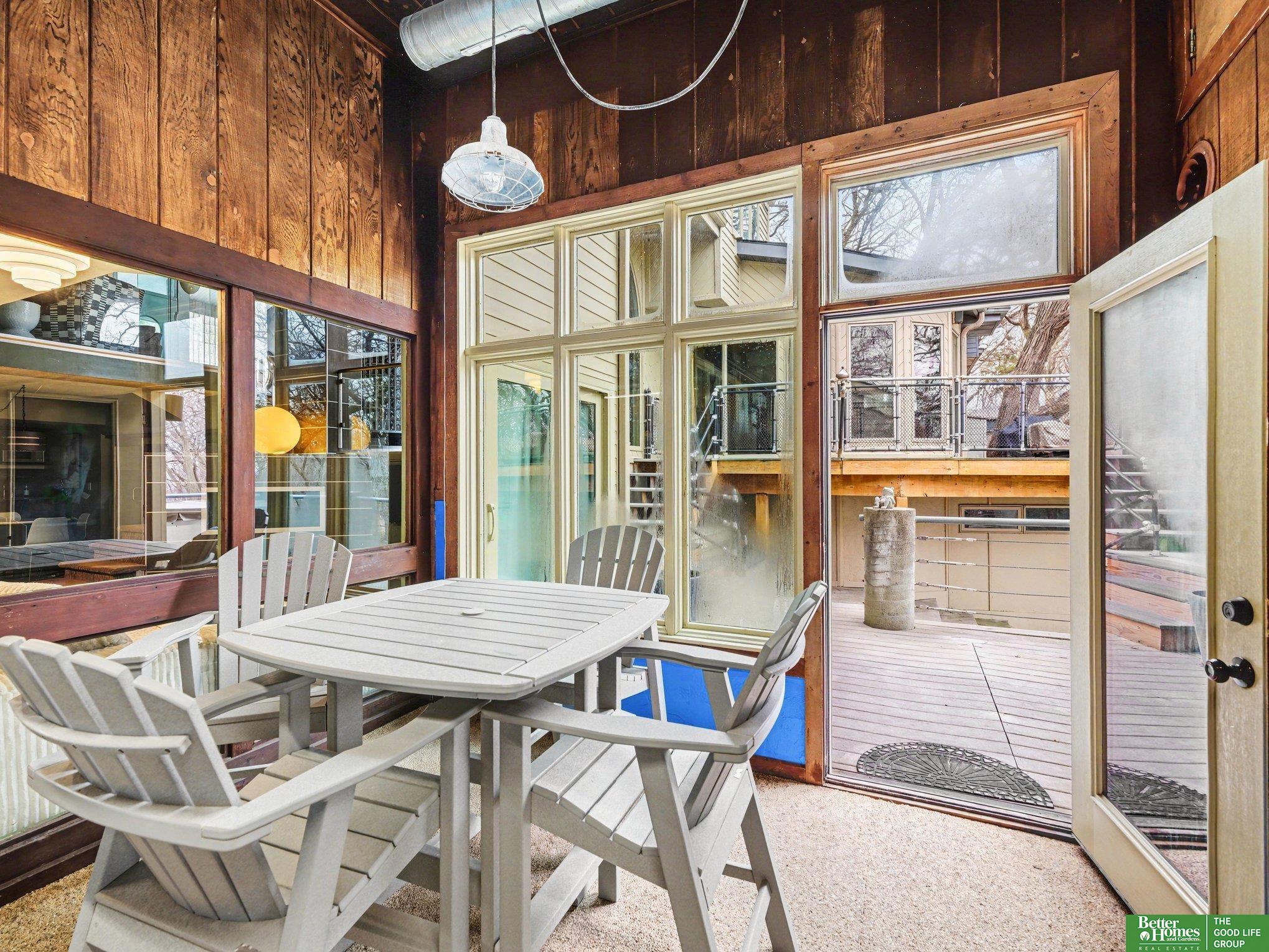 21811 Hillandale Drive