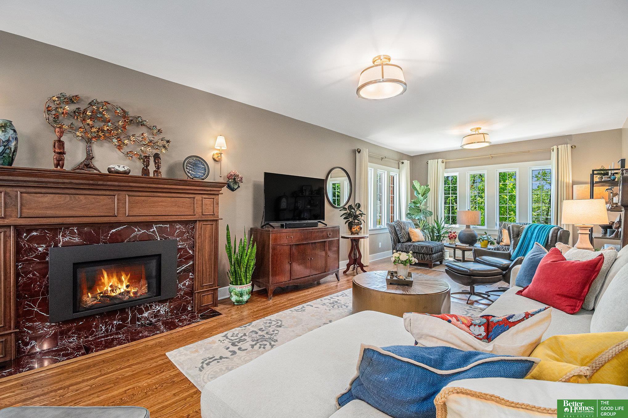 1020 E Valley Street