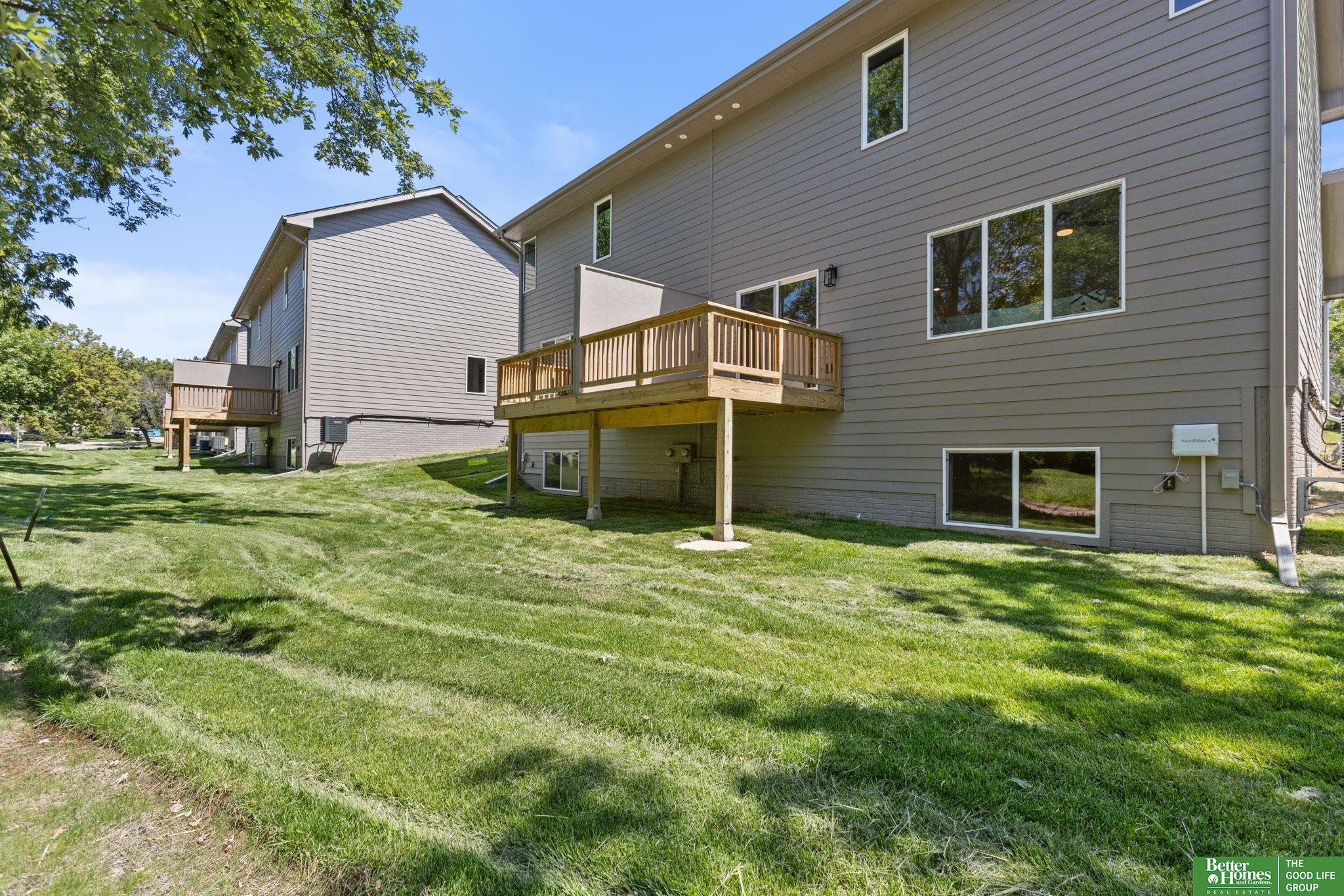 7110 N 79th Court