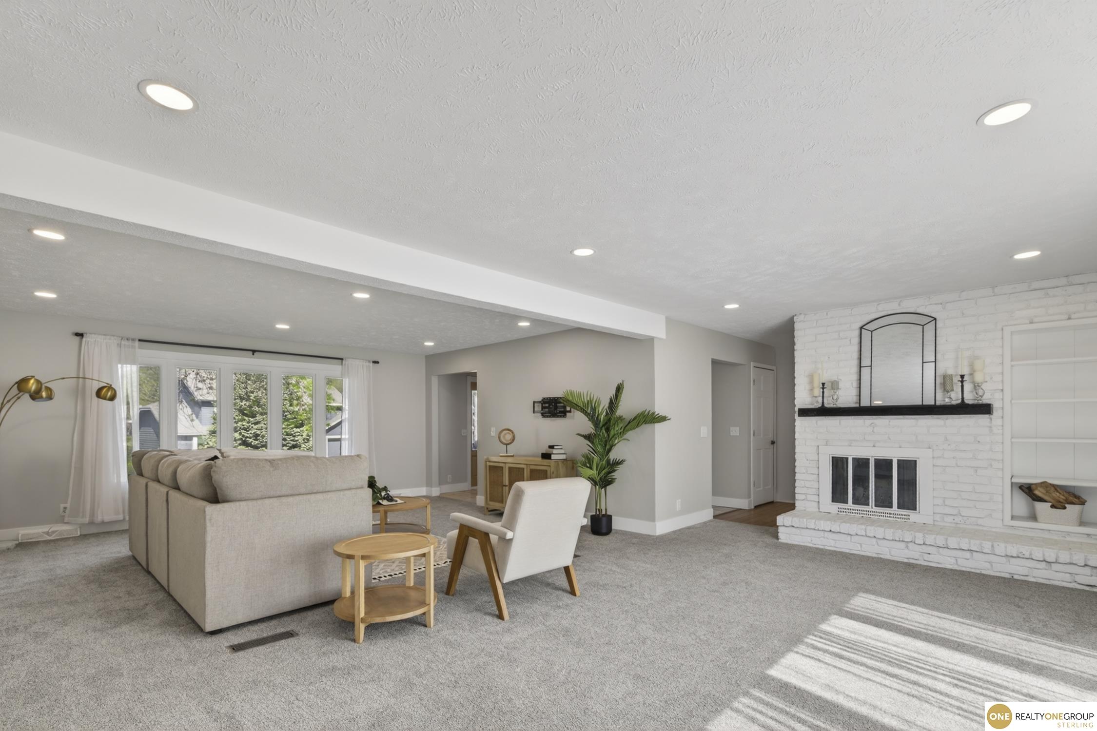 2405 S 151st Street