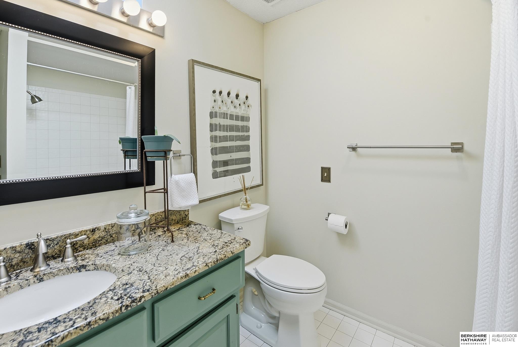 12832 Burt Court
