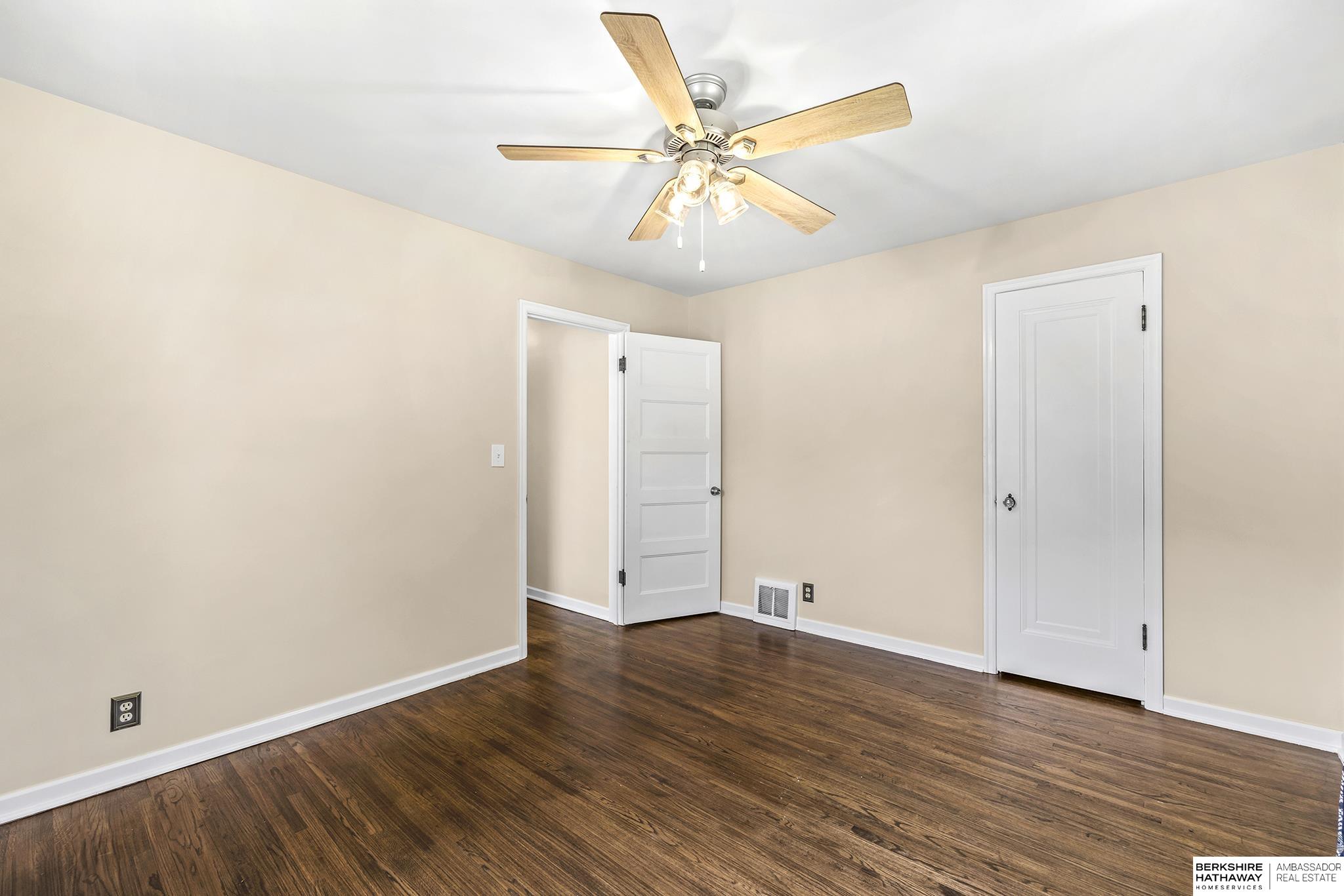 1002 S 52nd Street