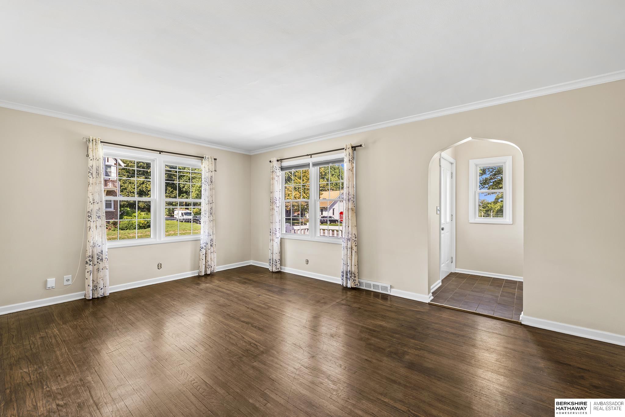 1002 S 52nd Street
