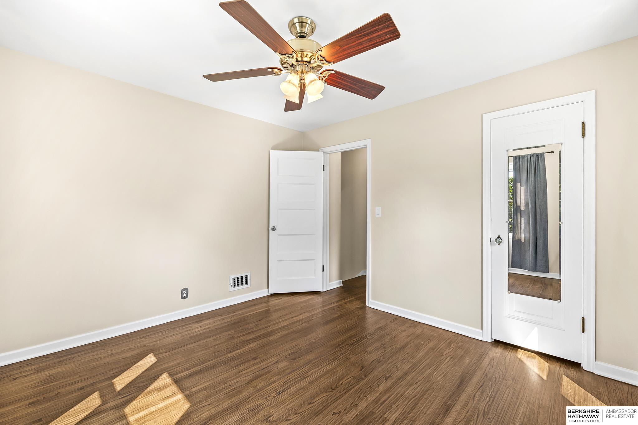 1002 S 52nd Street