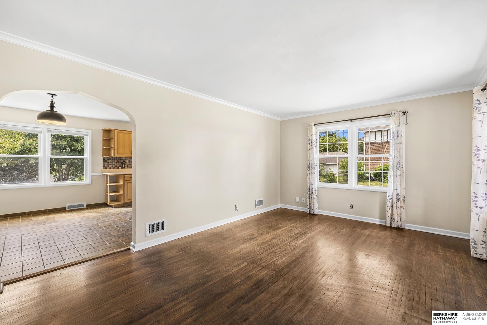1002 S 52nd Street