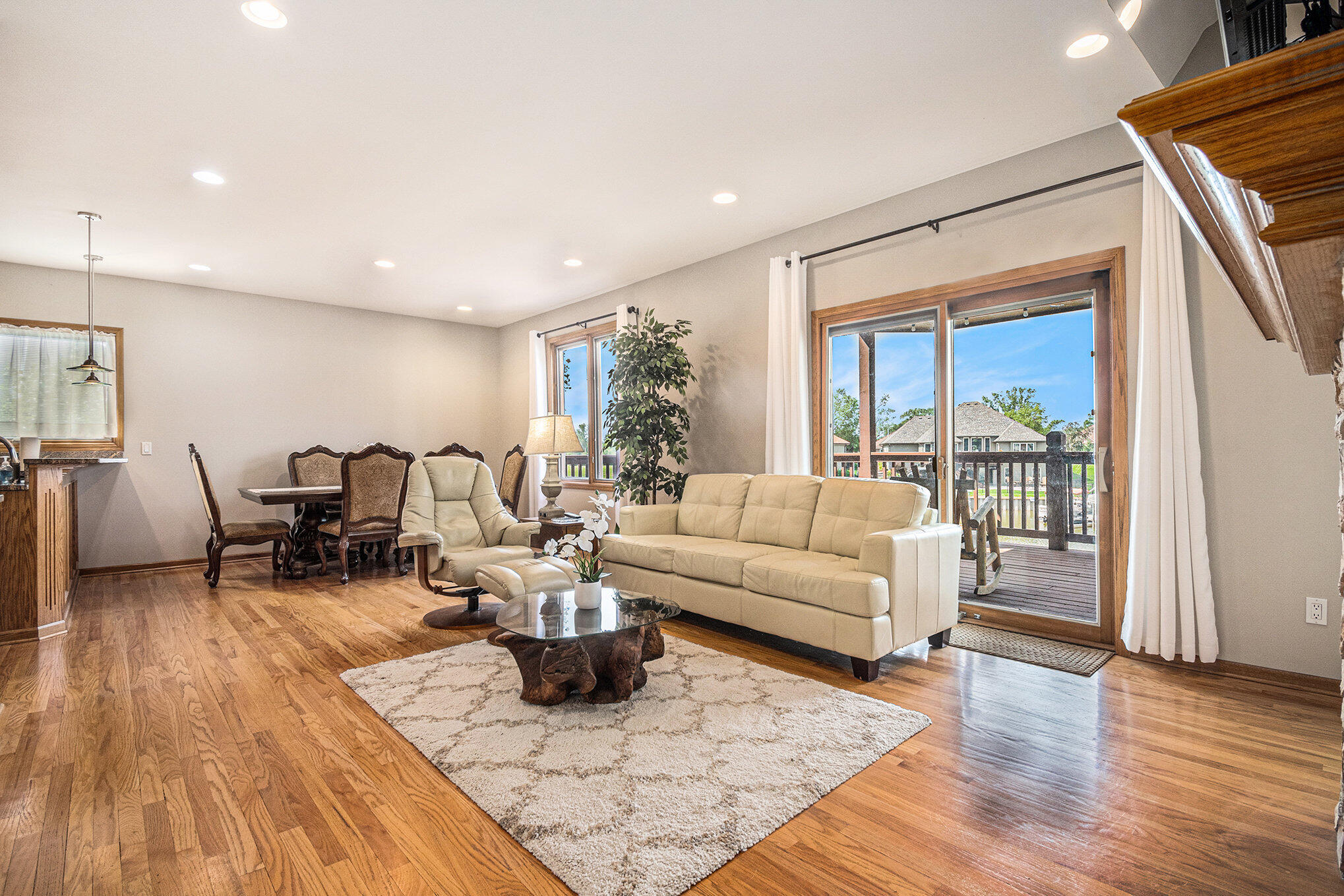 520 CORONADO Circle