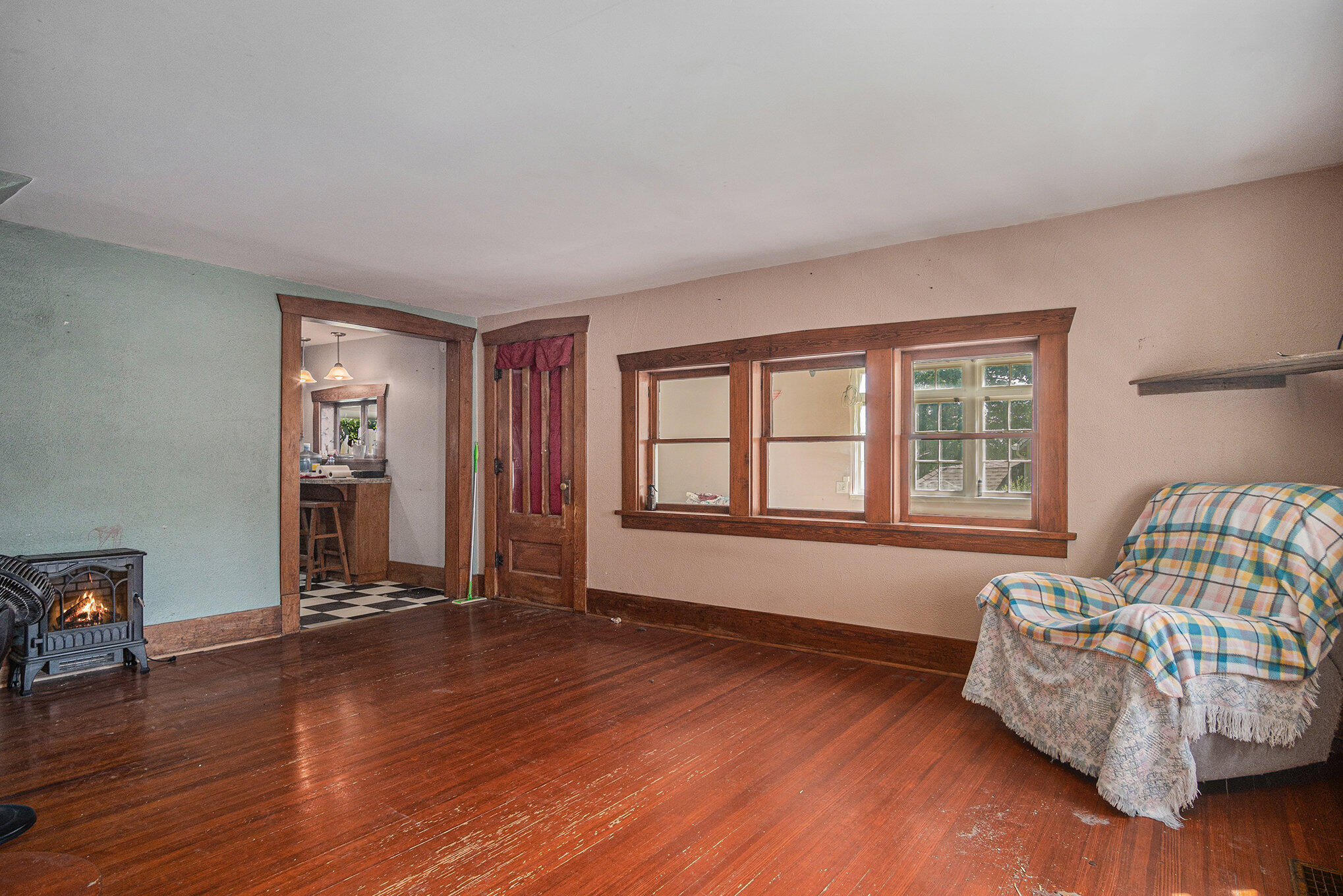 508 N 4TH Street