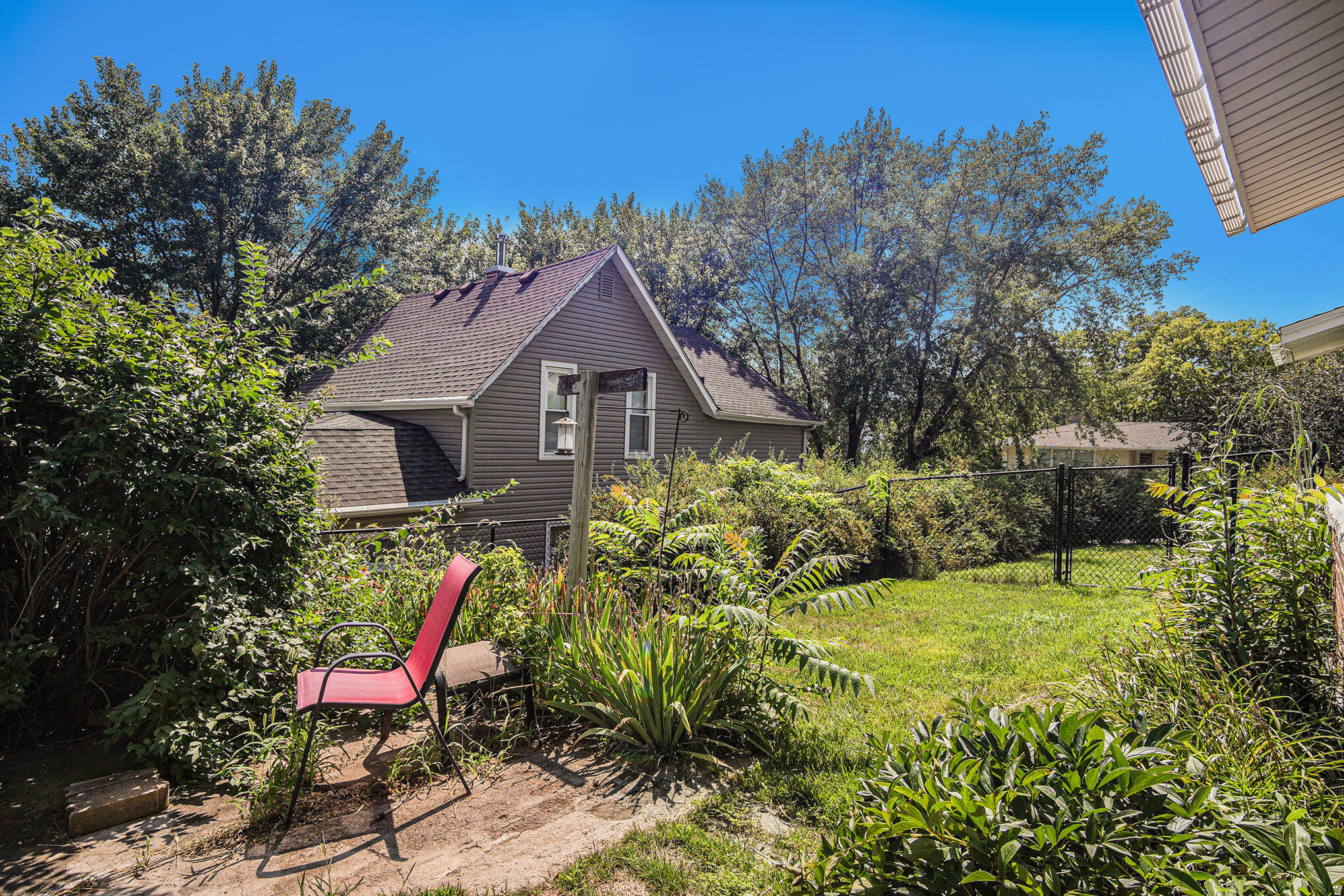 508 N 4TH Street