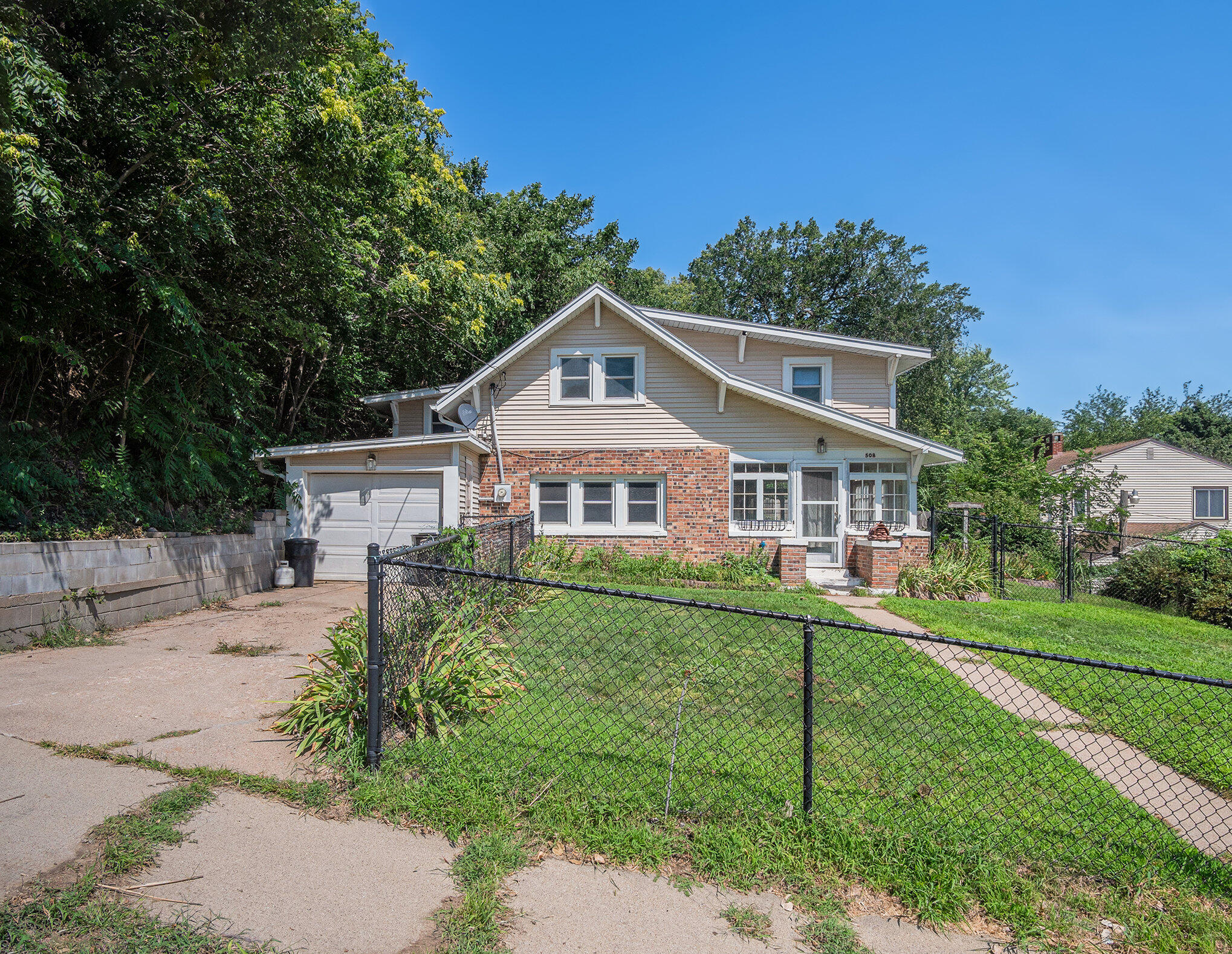 508 N 4TH Street