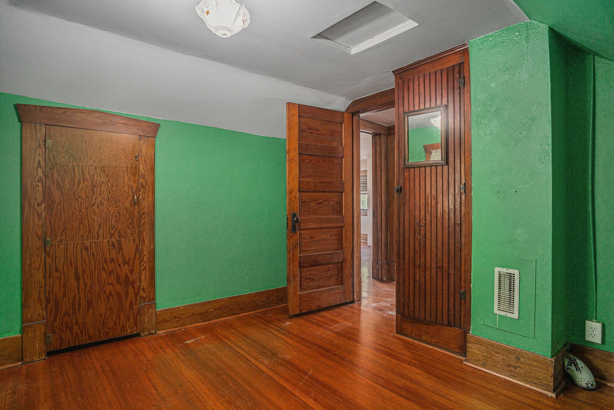 508 N 4TH Street