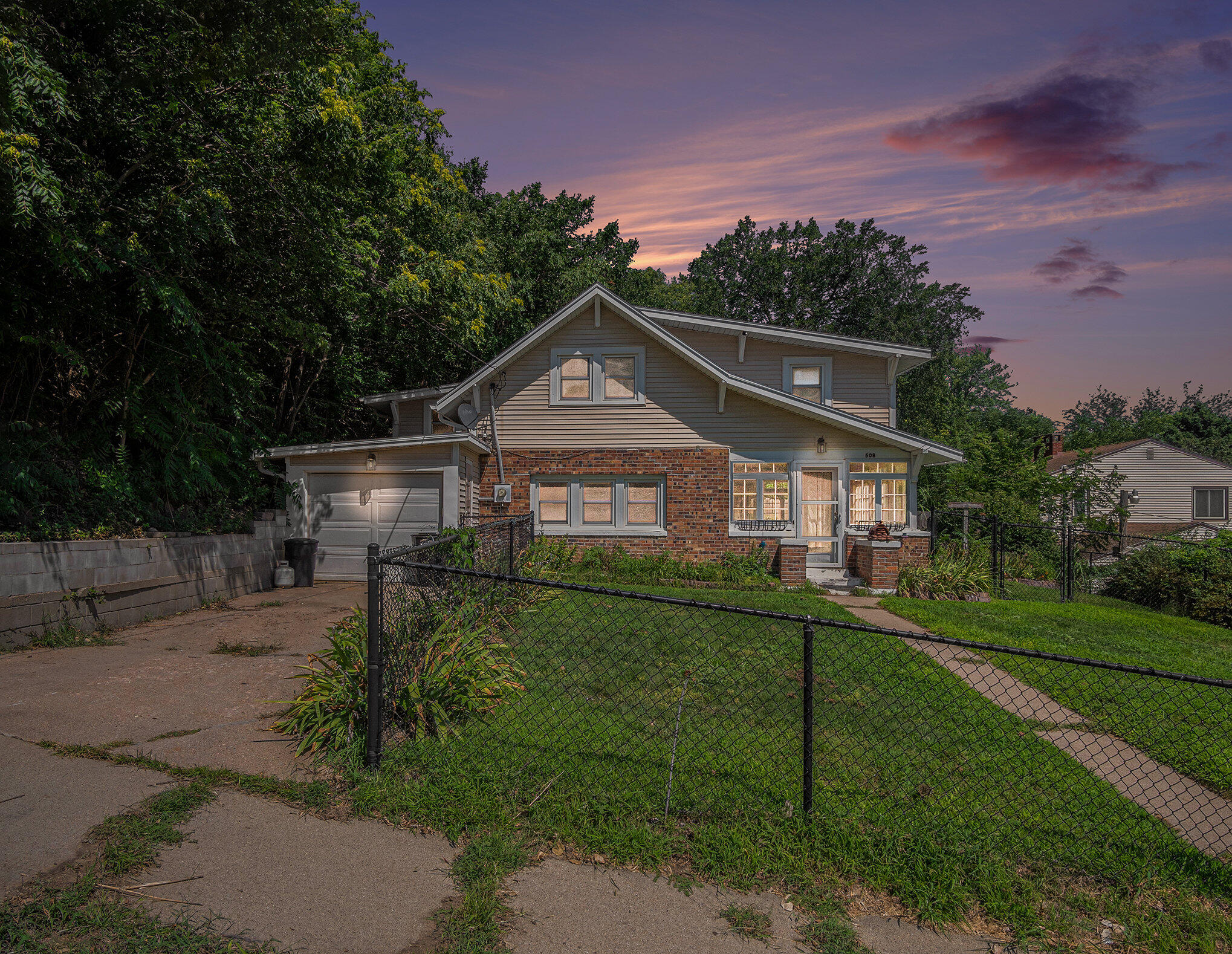 508 N 4TH Street