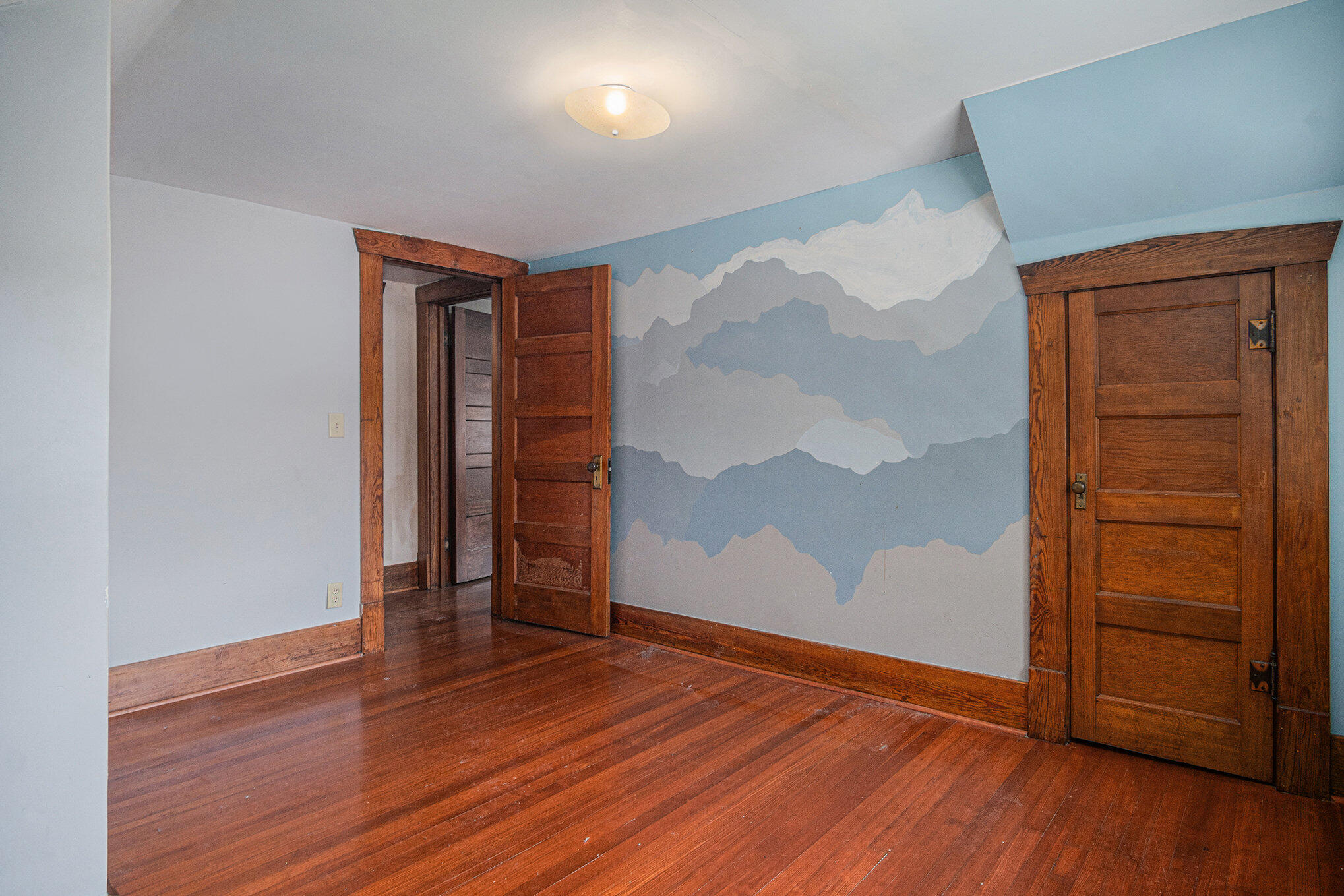 508 N 4TH Street