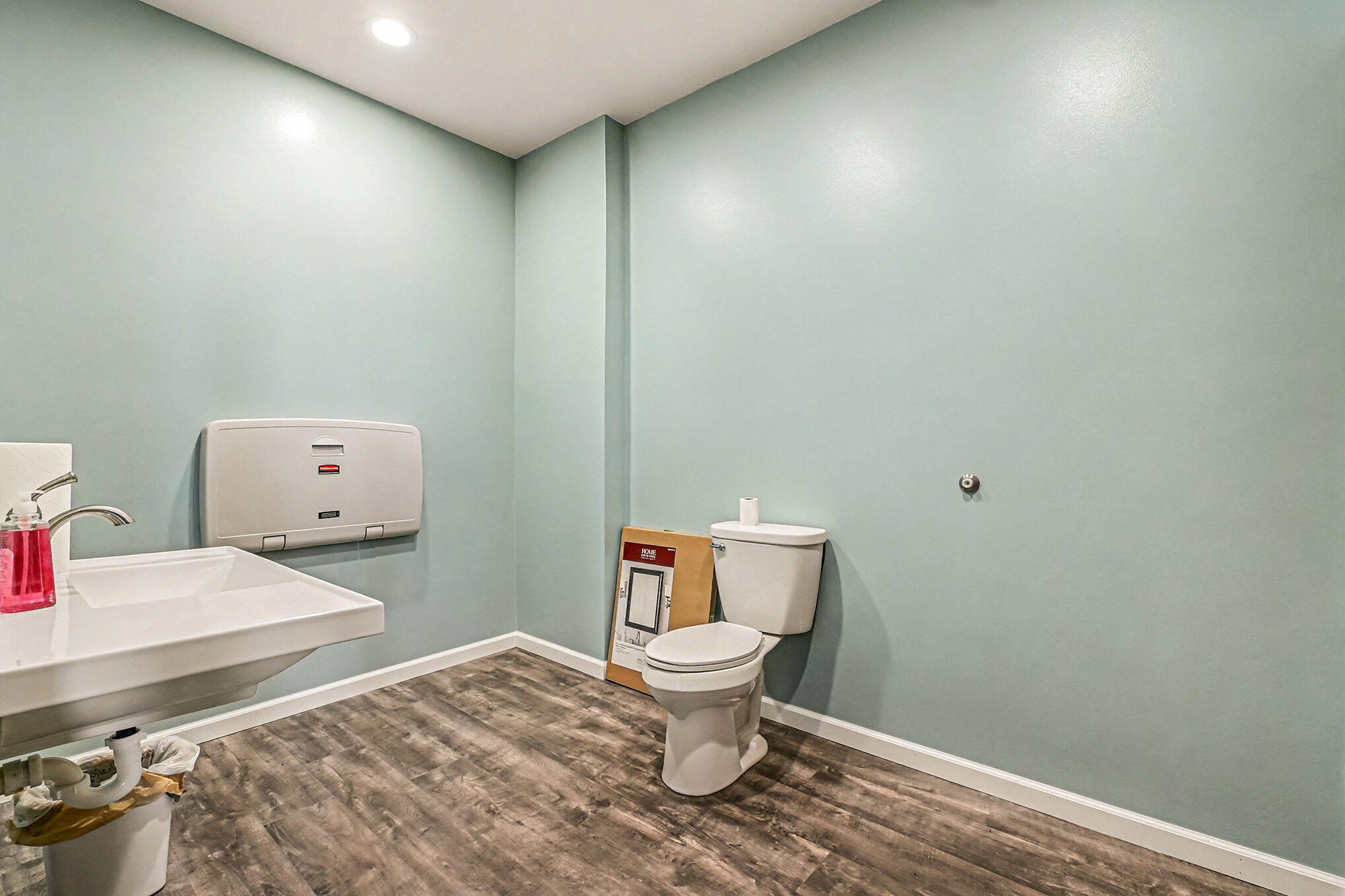 418 E COOLBAUGH Street