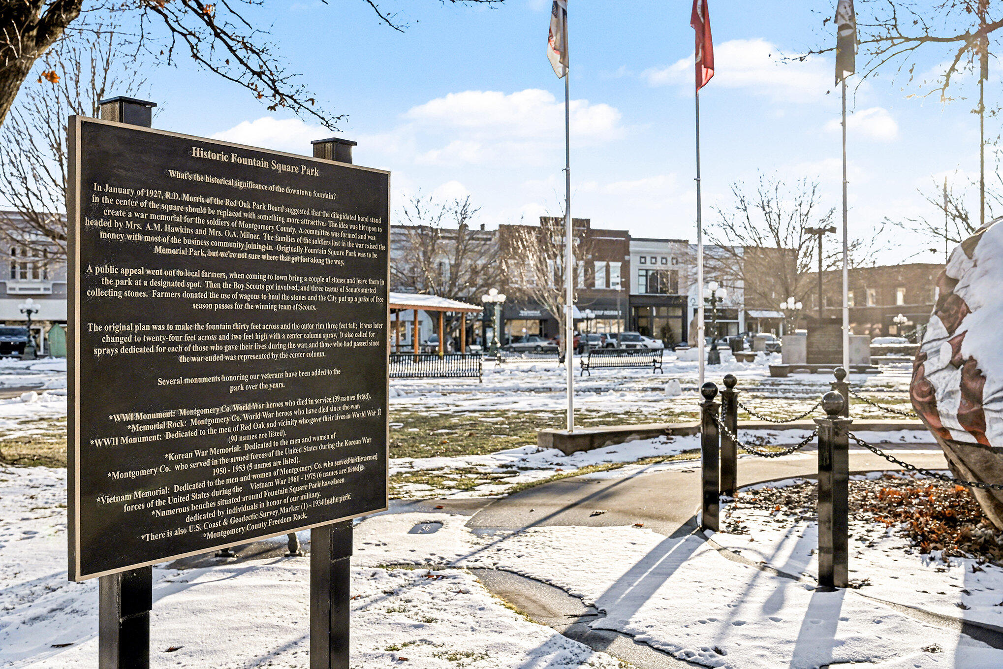 418 E COOLBAUGH Street