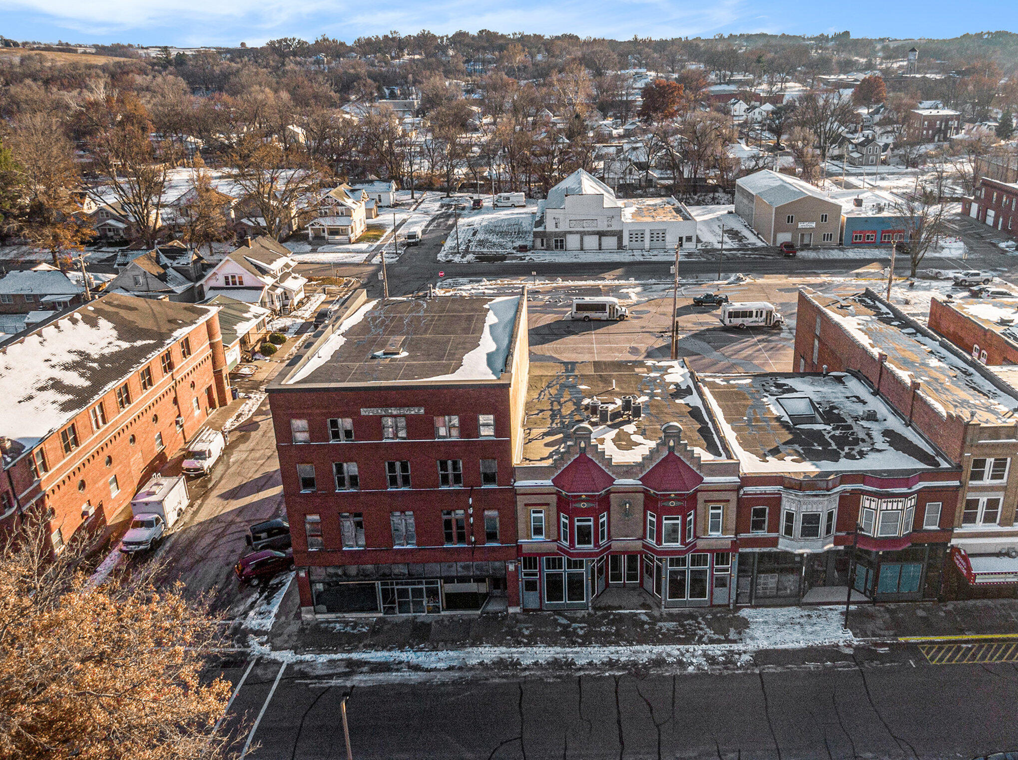 418 E COOLBAUGH Street