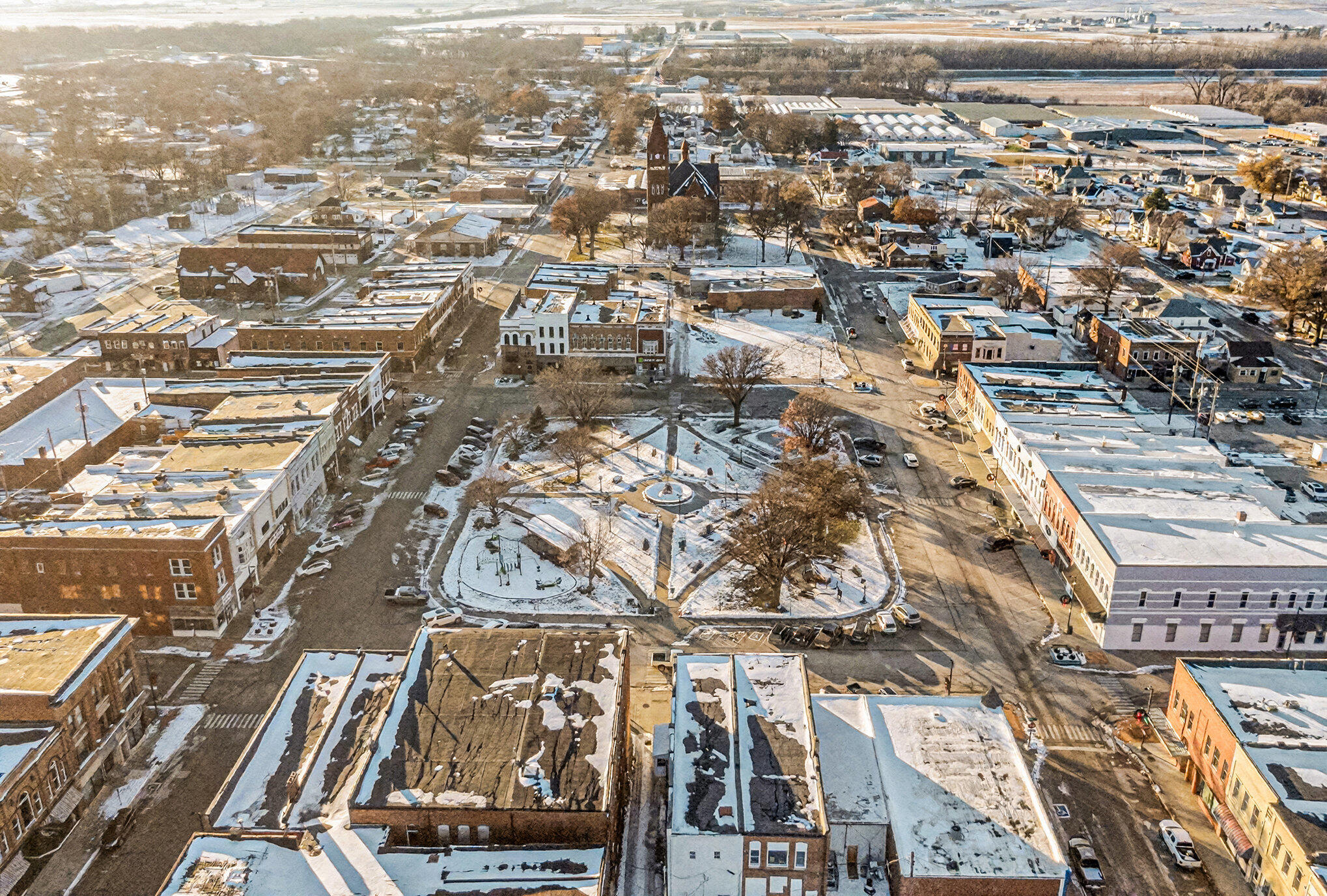 422 E COOLBAUGH Street