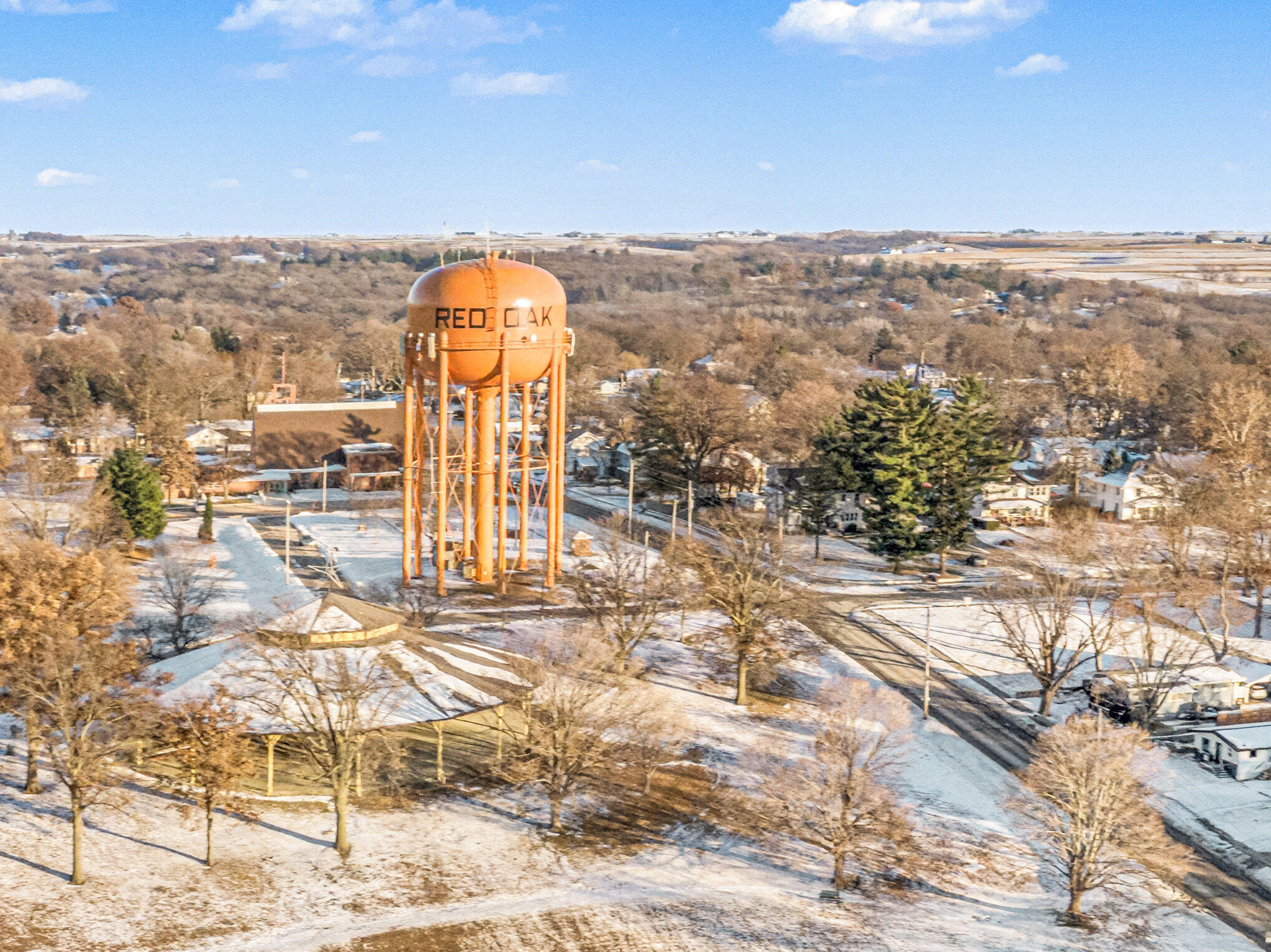 422 E COOLBAUGH Street