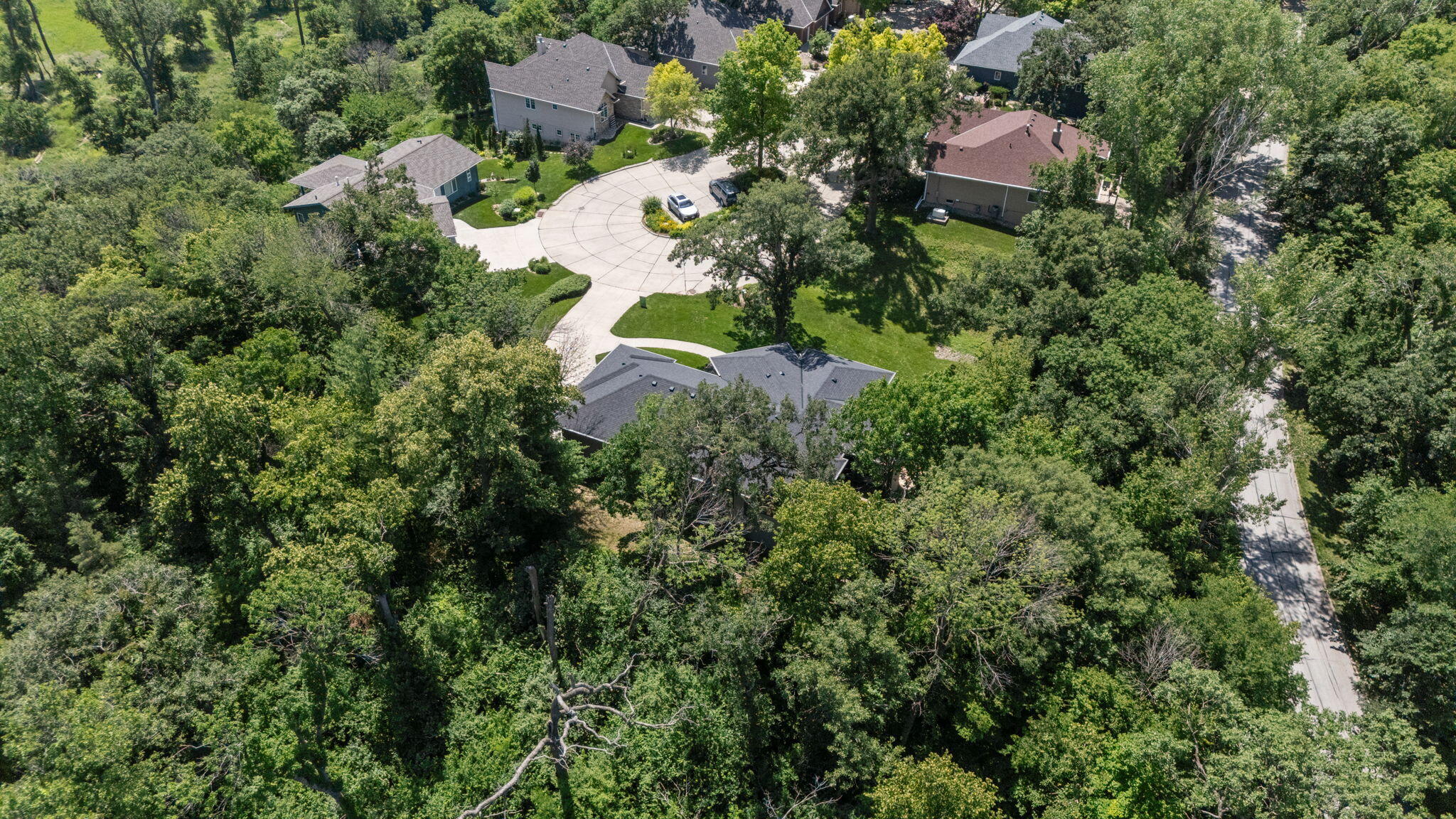 10238 N 29TH Court