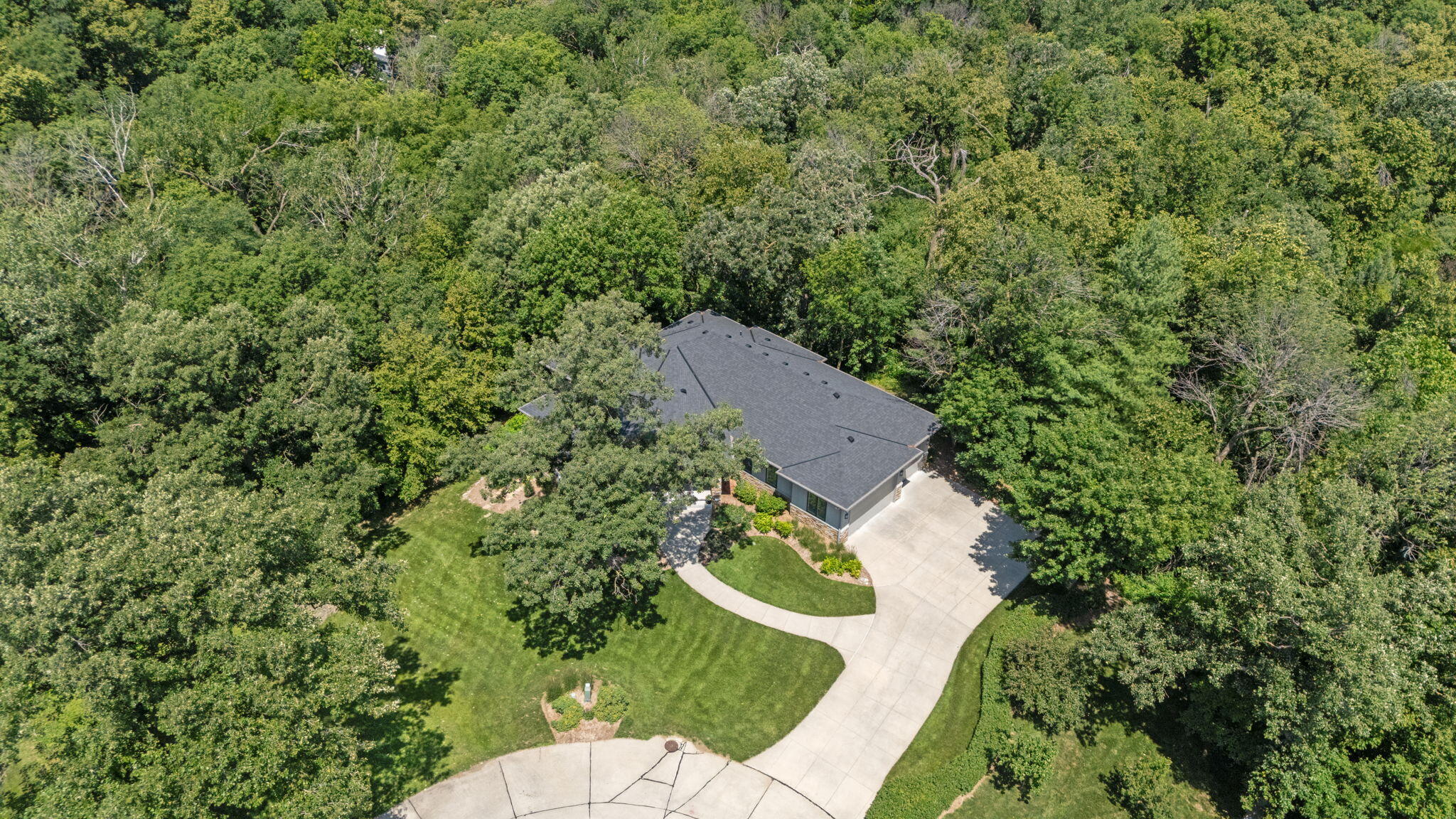 10238 N 29TH Court