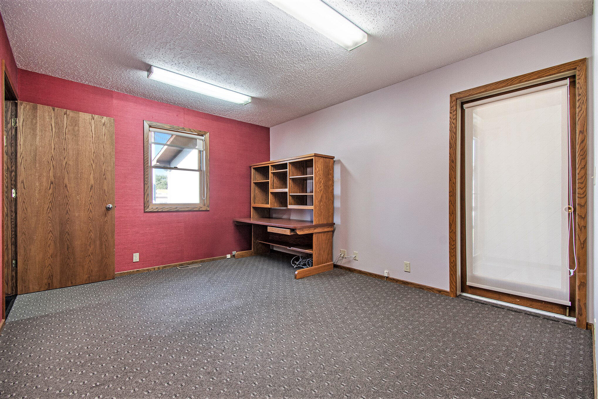 1010 N BROADWAY Street