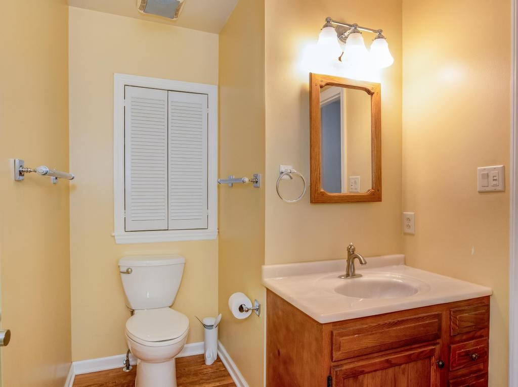 2584 Hunters Point Ct 34