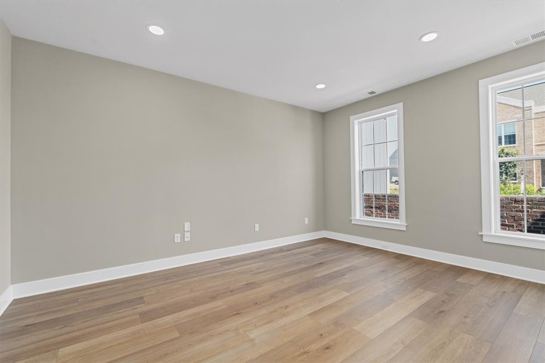 330 Highbridge Ln