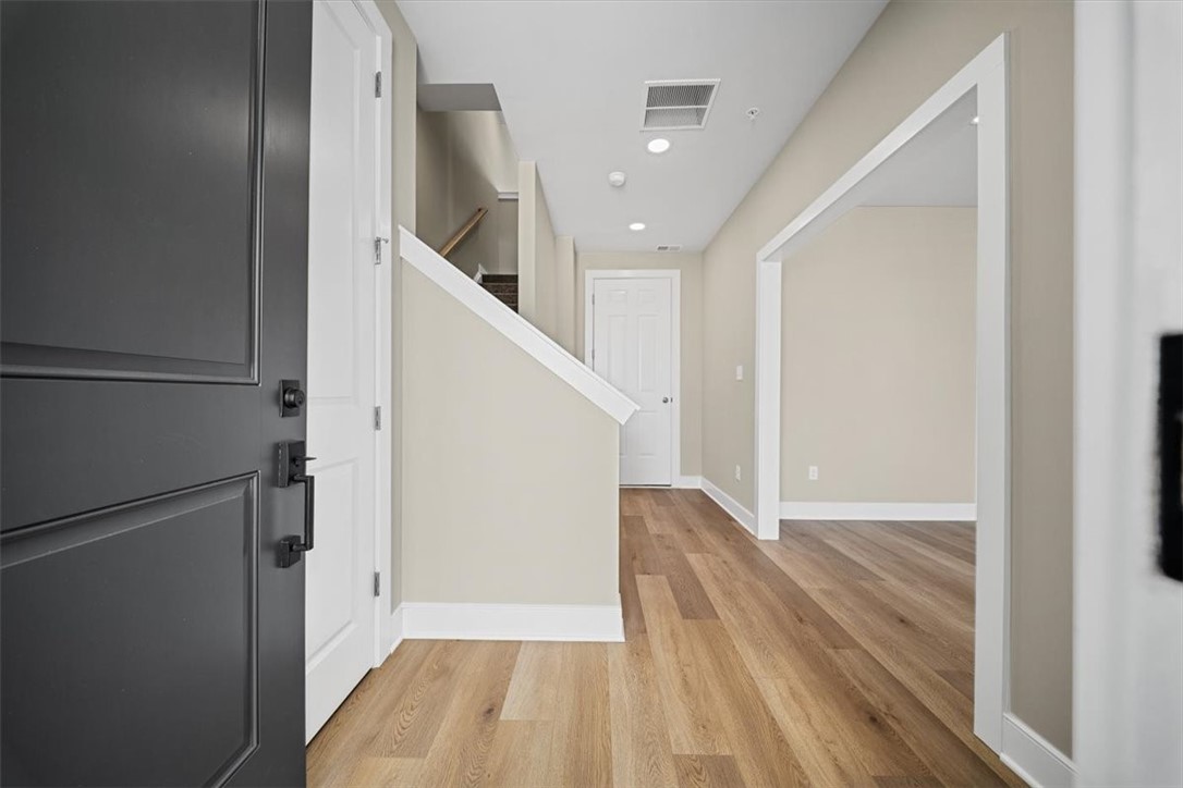 330 Highbridge Ln