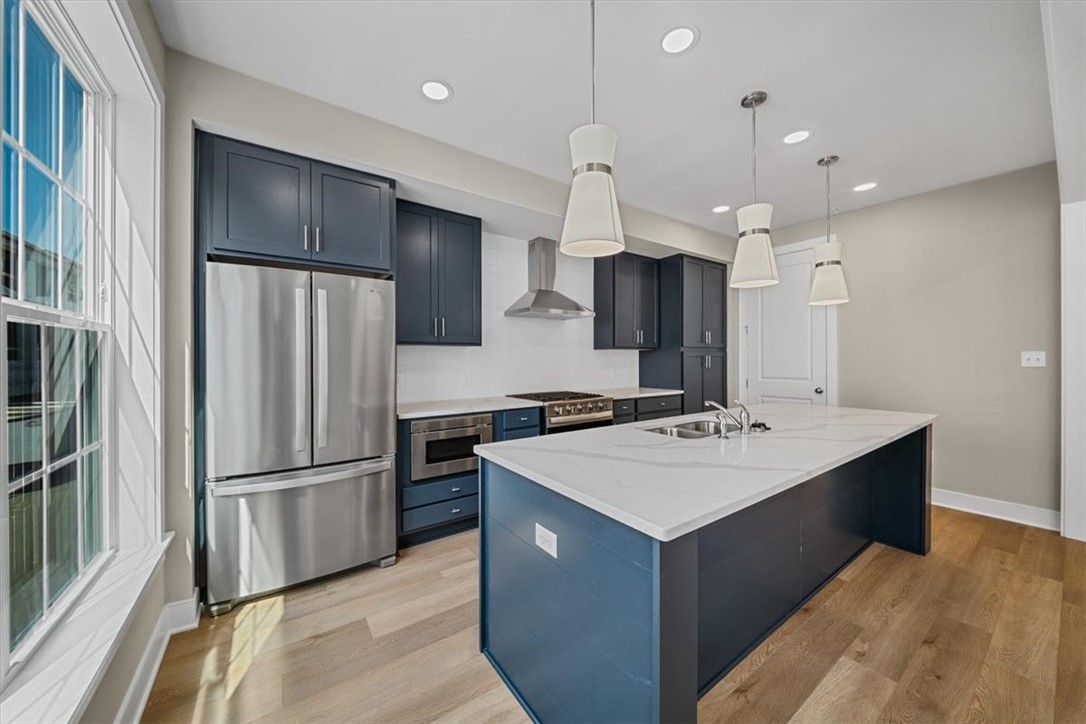 330 Highbridge Ln