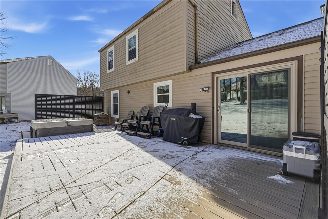 545 Chaparral Dr