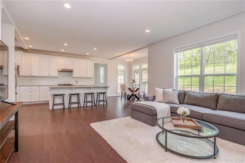 128 Overbrook Dr