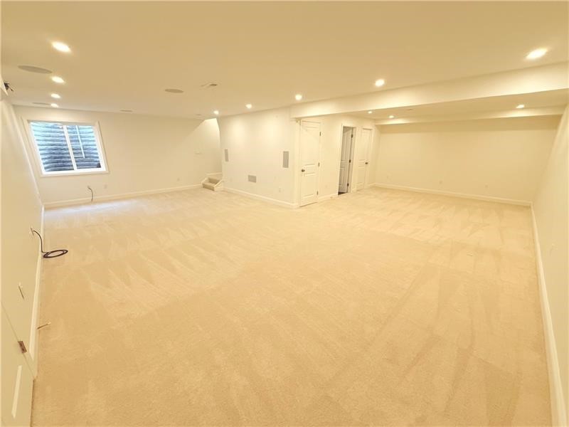 128 Overbrook Dr