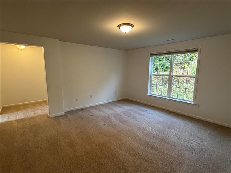 128 Overbrook Dr