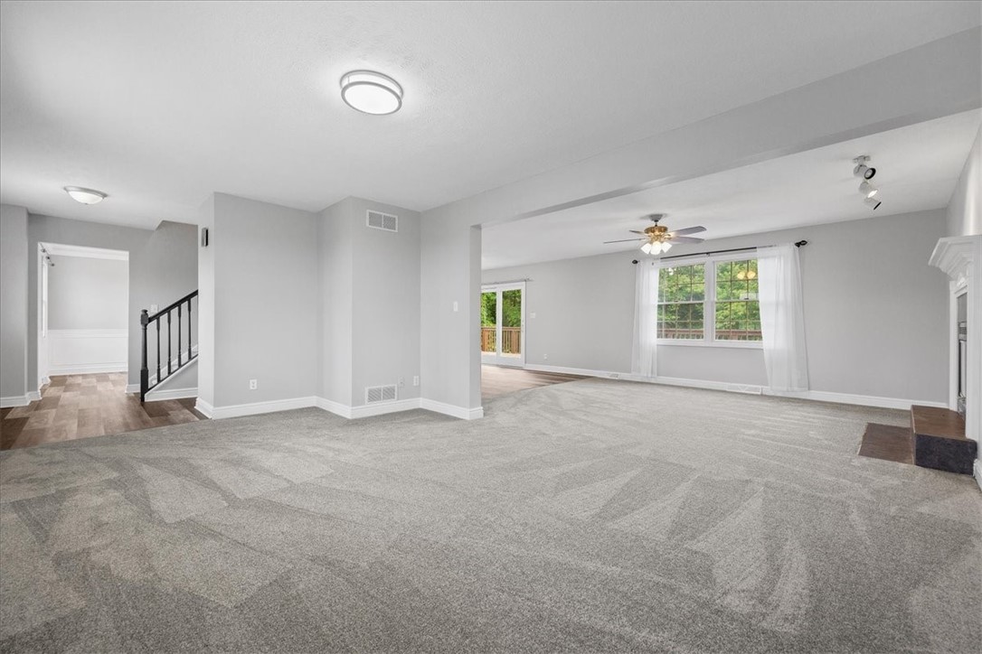 3251 Grandview Rd