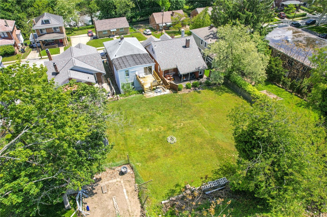 125 Bellevue Ave