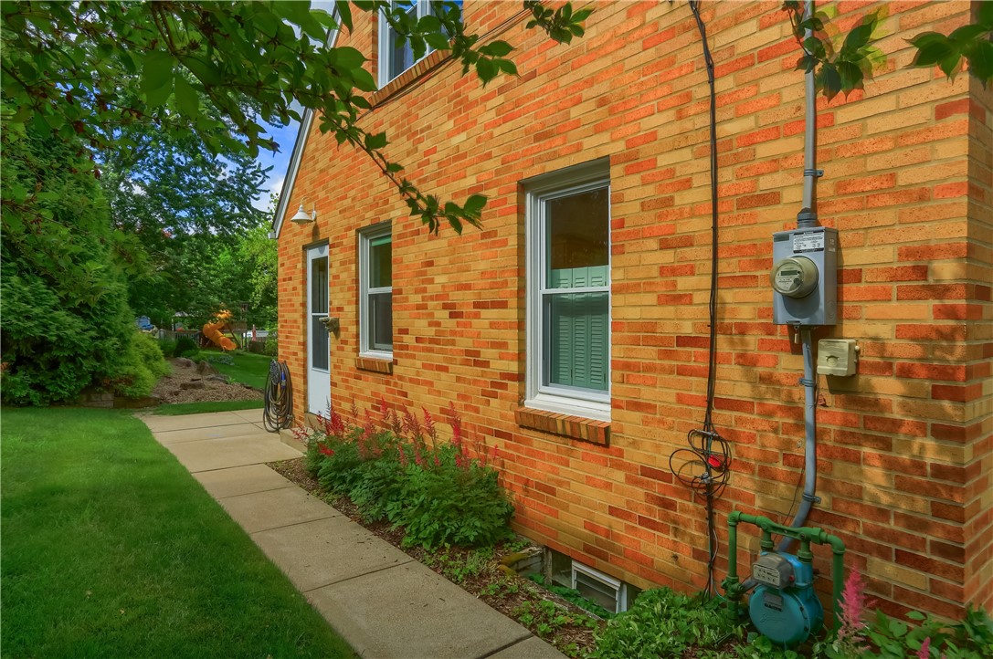 35 Perry Lane