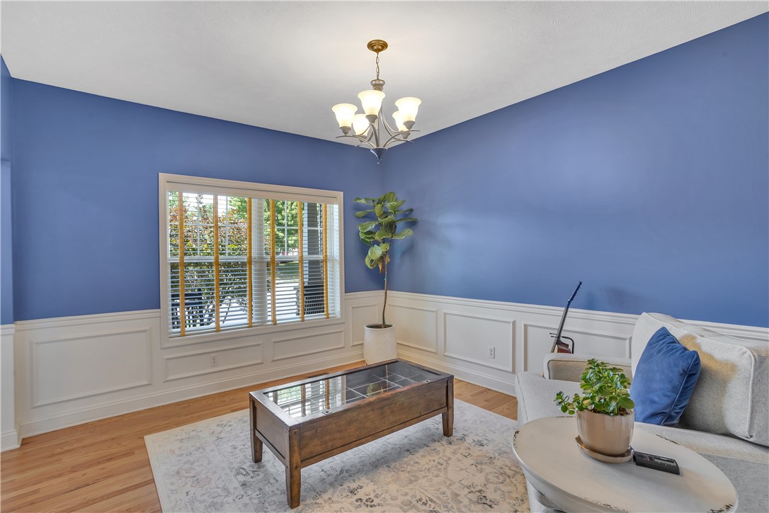 213 Windham Ln